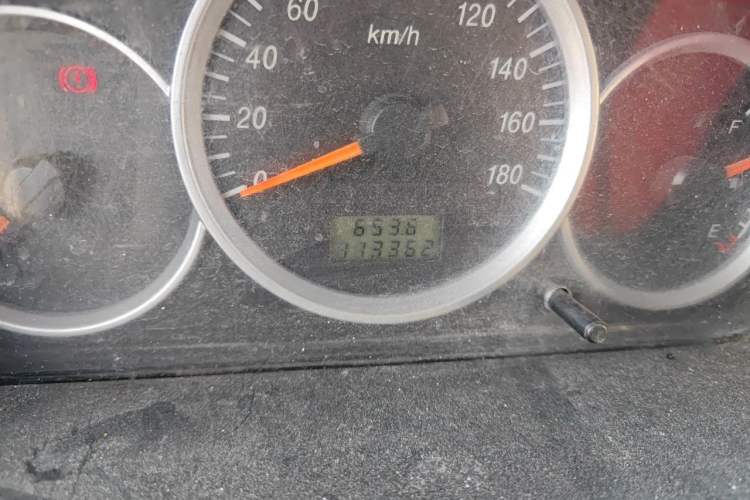 Used Dongfeng Xiaokang K05S 2016 1.2L Practical Version DK12-10 Odometer Close Up
