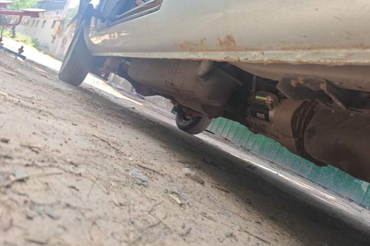 Used Dongfeng Xiaokang K05S  Chassis Front Right