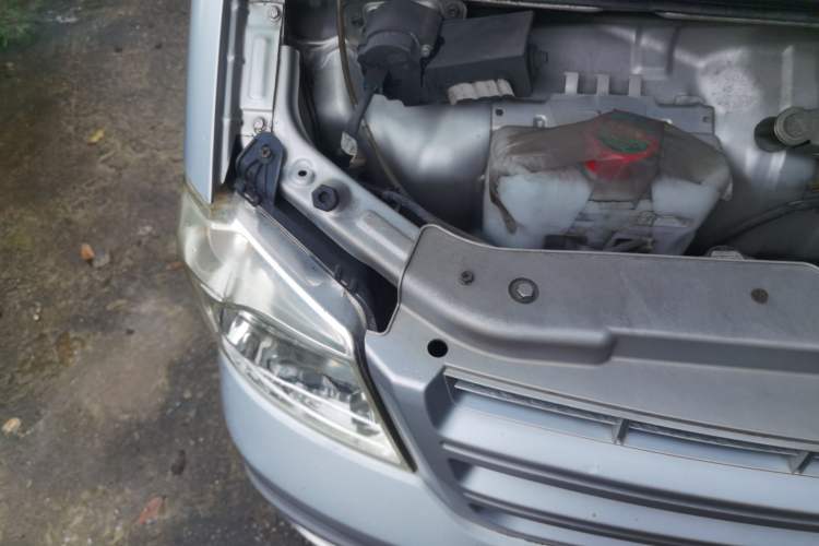 Used Dongfeng Xiaokang K05S 2018 1.2L Practical Model DK12 Engine Bay Right