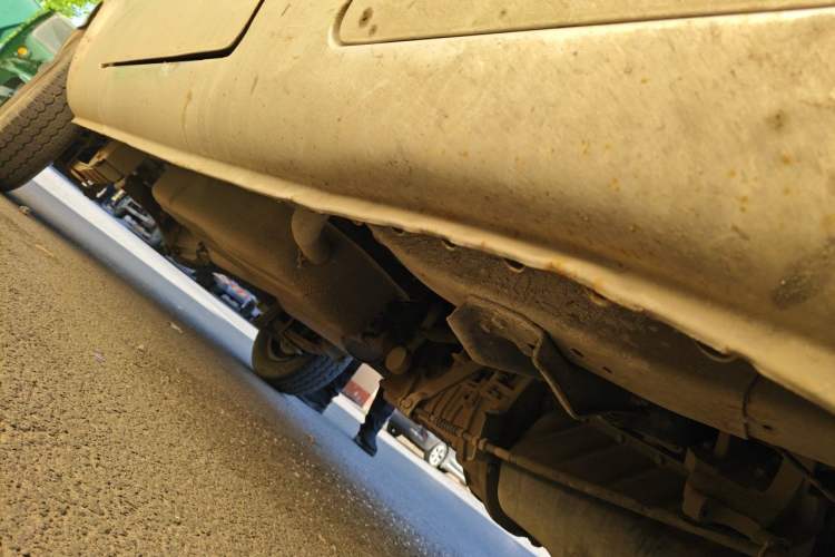 Used Dongfeng Xiaokang K05S  Chassis Front Right