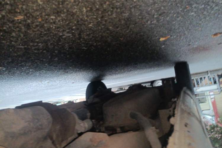 Used Dongfeng Xiaokang K05S  Chassis Front Right