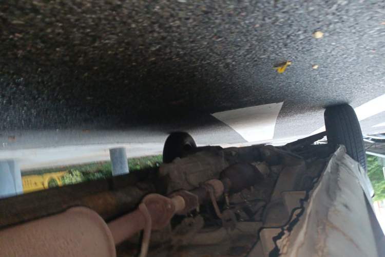 Used Dongfeng Xiaokang K05S  Chassis Rear Left
