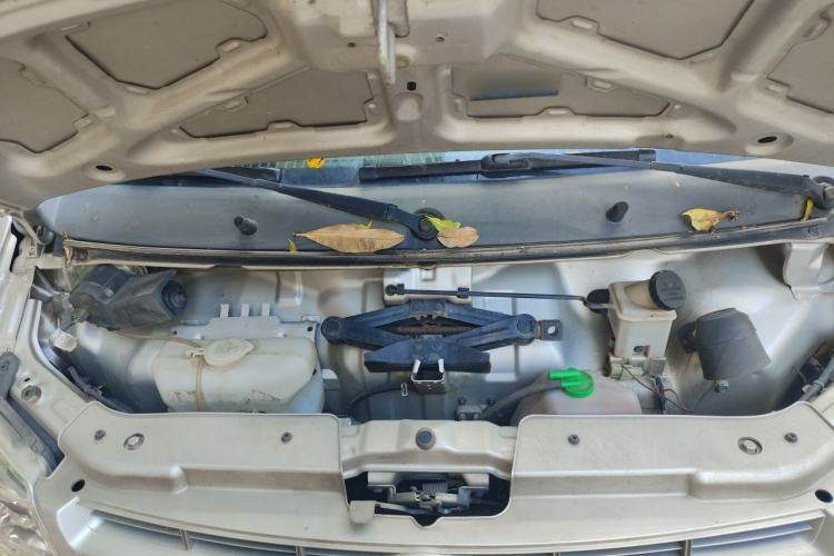 Used Dongfeng Xiaokang K05S 2018 1.2L Refreshed Practical Version DK12 Engine Bay