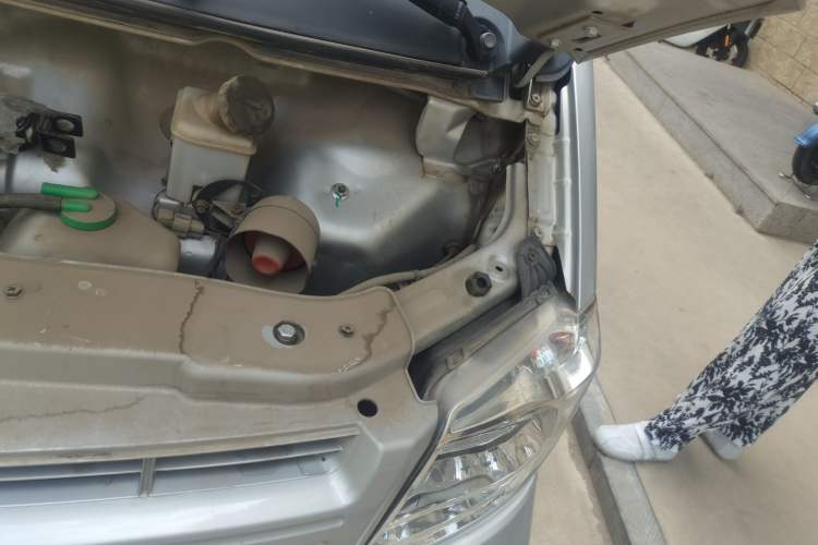 Used Dongfeng Xiaokang K05S 2018 1.0L Practical Model DK10 Engine Bay Left