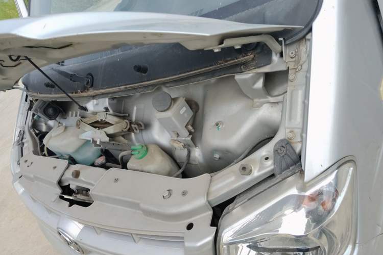 Used Dongfeng Xiaokang K05S 2018 1.0L Practical Model DK10 Engine Bay Left