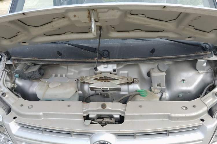 Used Dongfeng Xiaokang K05S 2018 1.0L Practical Model DK10 Engine Bay