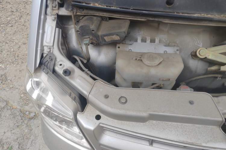 Used Dongfeng Xiaokang K05S  Engine Bay Right
