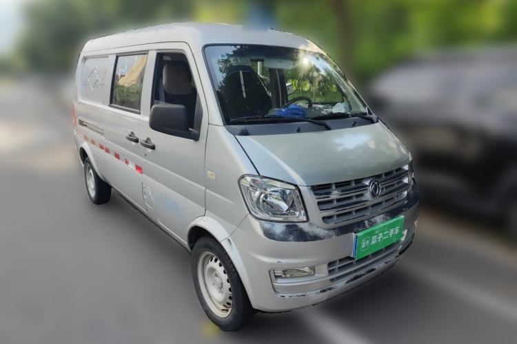 Used Dongfeng Xiaokang K05S  Front Right 45 Deg