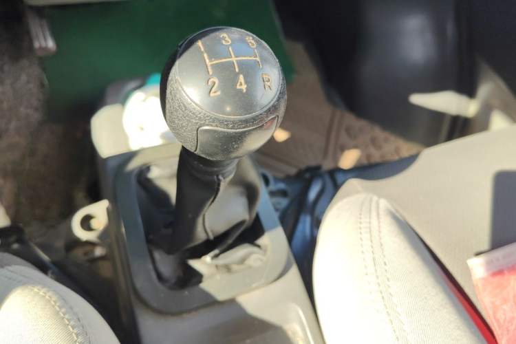 Used Dongfeng Xiaokang K05S  Gear Lever