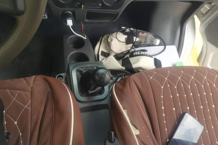 Used Dongfeng Xiaokang K05S 2018 1.0L Practical Model DK10 Gear Lever