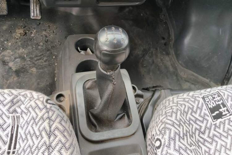 Used Dongfeng Xiaokang K05S 2018 1.0L Practical Model DK10 Gear Lever