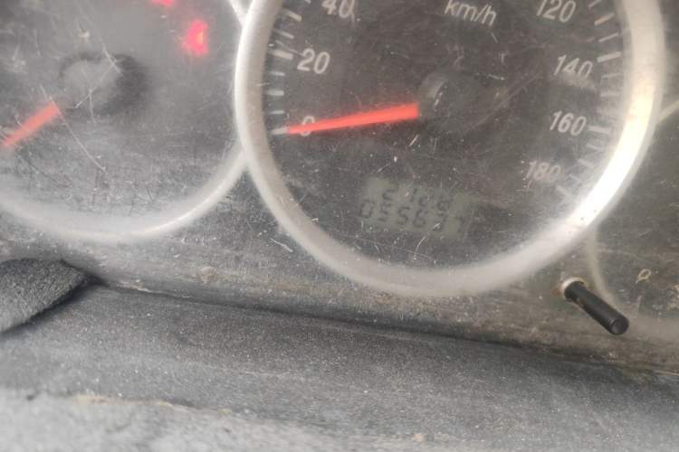 Used Dongfeng Xiaokang K05S  Odometer Close Up