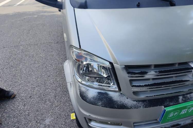 Used Dongfeng Xiaokang K05S  Right Front Headlight
