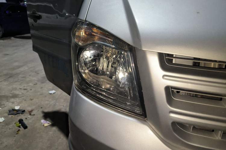 Used Dongfeng Xiaokang K05S 2018 1.2L Refreshed Practical Version DK12 Right Front Headlight