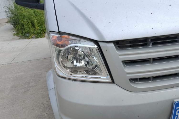 Used Dongfeng Xiaokang K05S 2018 1.0L Practical Model DK10 Right Front Headlight