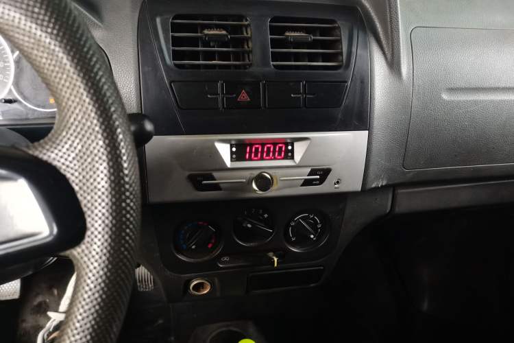 Used Dongfeng Xiaokang K05S 2019 1.2L Practical Version China VI Standard DK12 Audio And AC Panel