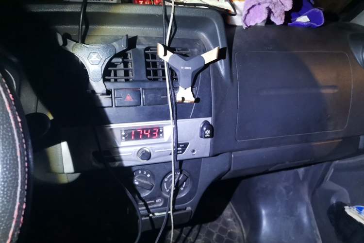 Used Dongfeng Xiaokang K05S 2019 1.2L Practical Version China VI Standard DK12 Audio And AC Panel