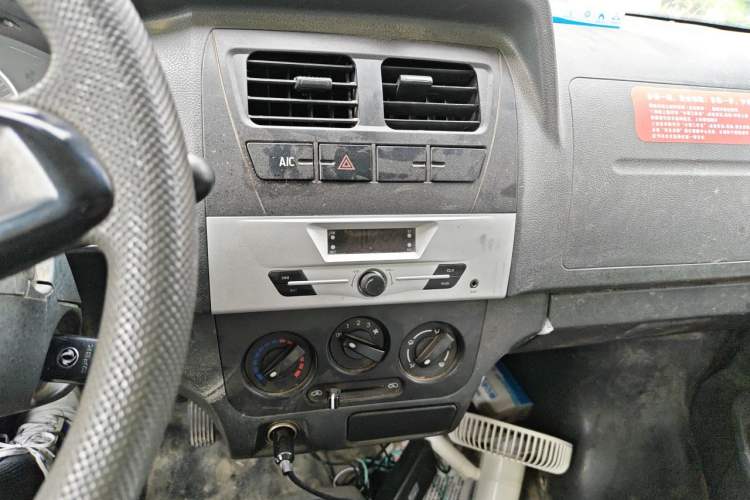 Used Dongfeng Xiaokang K05S 2019 1.2L Practical Version China VI Standard DK12 Audio And AC Panel