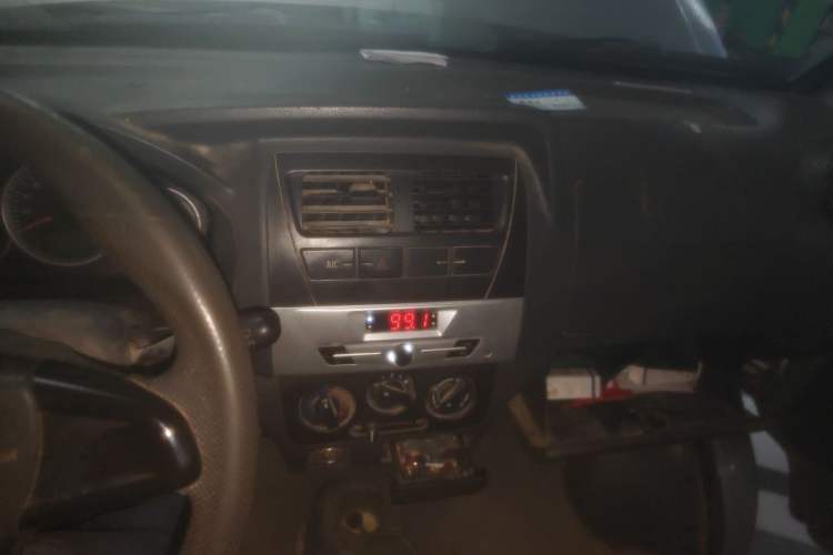 Used Dongfeng Xiaokang K05S 2019 1.2L Practical Version China VI Standard DK12 Audio And AC Panel