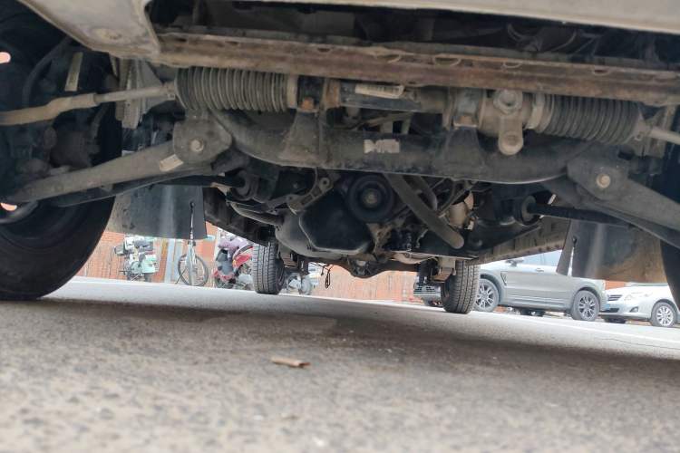 Used Dongfeng Xiaokang K05S 2019 1.2L Practical Version China VI Standard DK12 Chassis Front