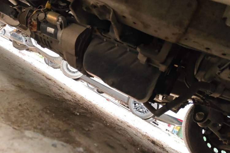 Used Dongfeng Xiaokang K05S 2019 1.2L Practical Version China VI Standard DK12 Chassis Front Right
