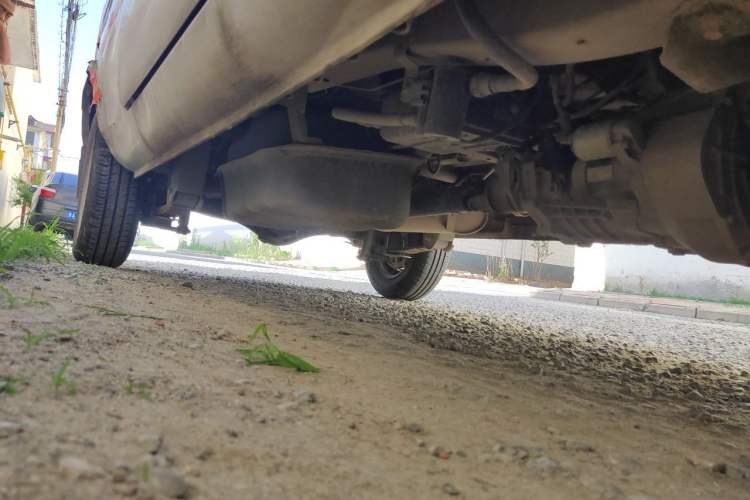 Used Dongfeng Xiaokang K05S 2019 1.2L Practical Version China VI Standard DK12 Chassis Front Right