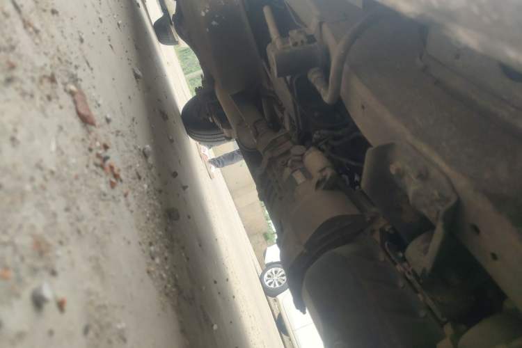 Used Dongfeng Xiaokang K05S 2019 1.2L Practical Version China VI Standard DK12 Chassis Front Right