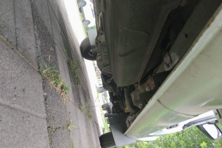 Used Dongfeng Xiaokang K05S  Chassis Front Right