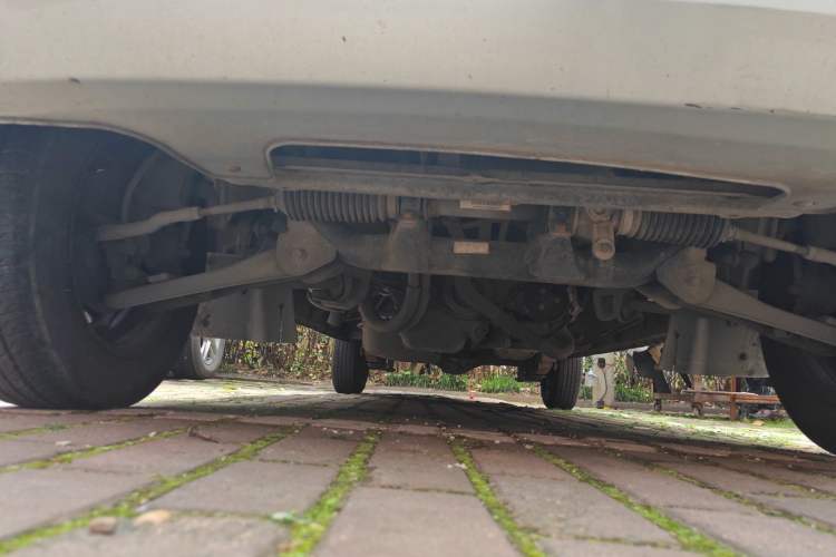 Used Dongfeng Xiaokang K05S 2019 1.2L Practical Version China VI Standard DK12 Chassis Front