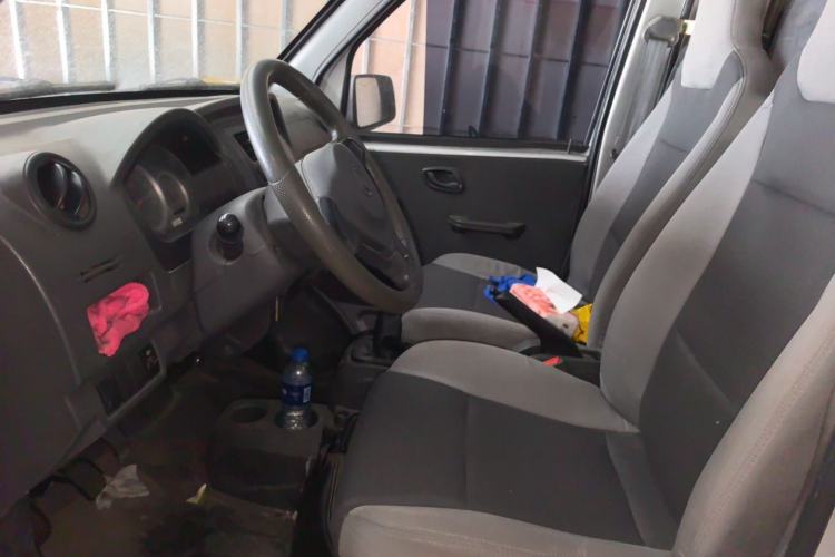 Used Dongfeng Xiaokang K05S 2019 1.2L Practical Version China VI Standard DK12 Driver Seat
