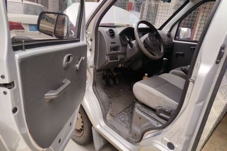 Used Dongfeng Xiaokang K05S 2019 1.2L Practical Version China VI Standard DK12 Driver Seat