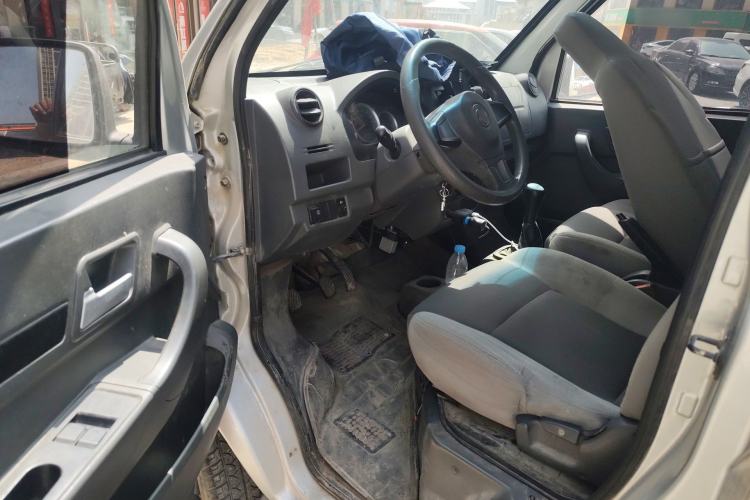 Used Dongfeng Xiaokang K05S 2019 1.2L Practical Version China VI Standard DK12 Driver Seat