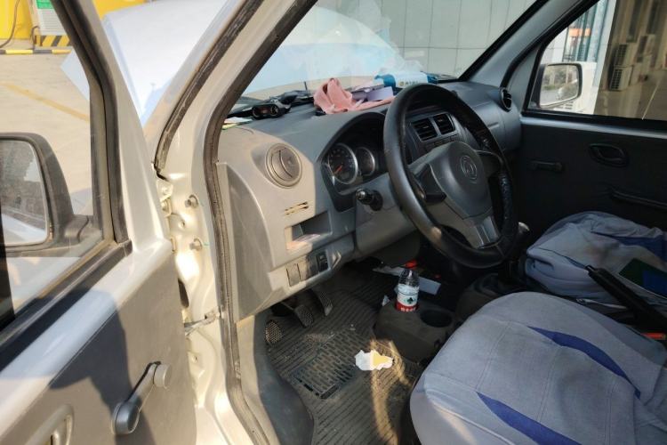 Used Dongfeng Xiaokang K05S 2019 1.2L Practical Version China VI Standard DK12 Driver Seat