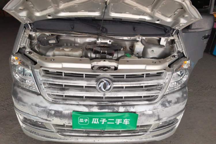 Used Dongfeng Xiaokang K05S 2019 1.2L Practical Version China VI Standard DK12 Engine Bay