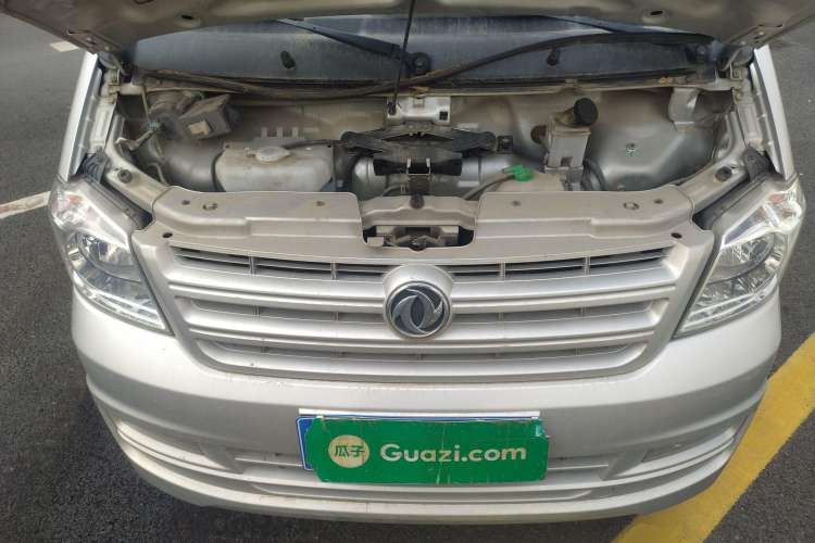 Used Dongfeng Xiaokang K05S 2019 1.2L Practical Version China VI Standard DK12 Engine Bay