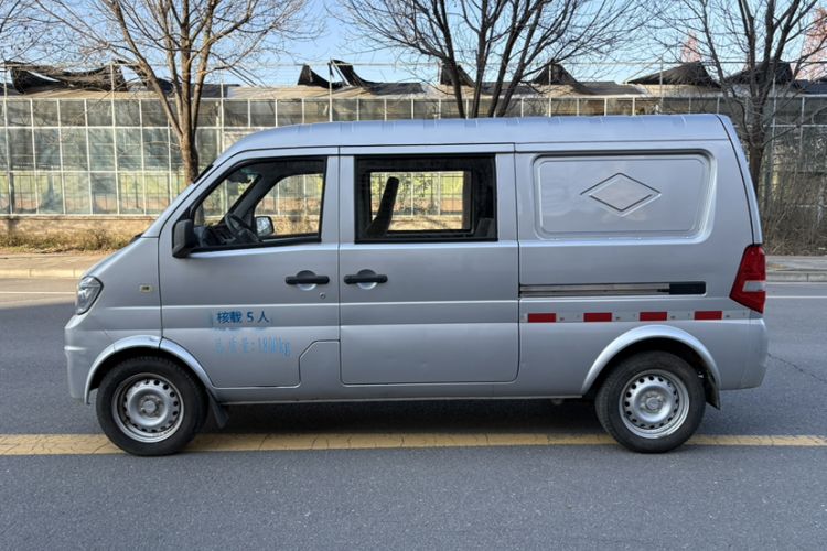 Used Dongfeng Xiaokang K05S 2019 1.2L Practical Version China VI Standard DK12 Exterior 1