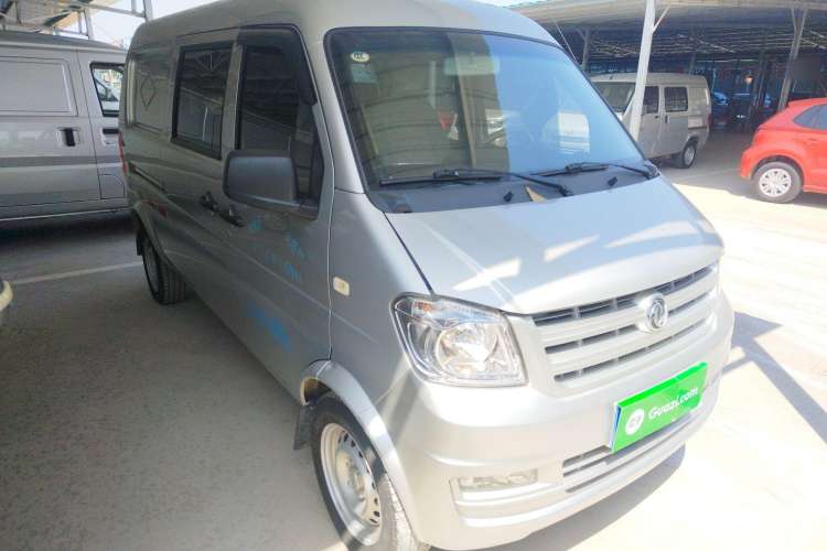 Used Dongfeng Xiaokang K05S 2019 1.2L Practical Version China VI Standard DK12 Front Right 45 Deg