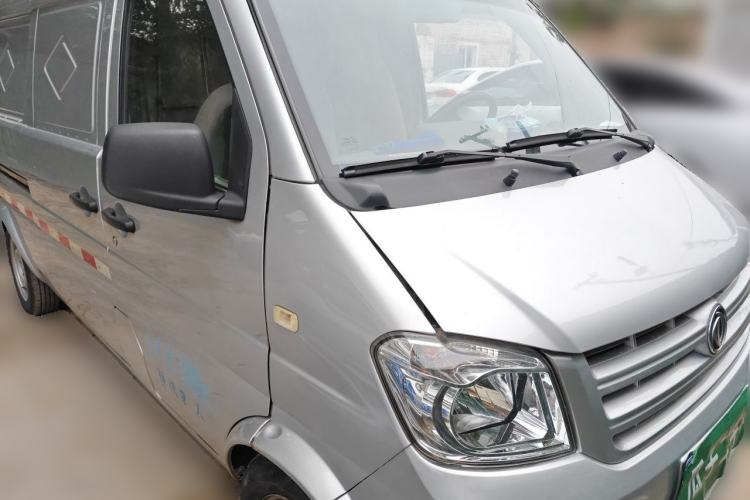 Used Dongfeng Xiaokang K05S 2019 1.2L Practical Version China VI Standard DK12 Front Right 45 Deg