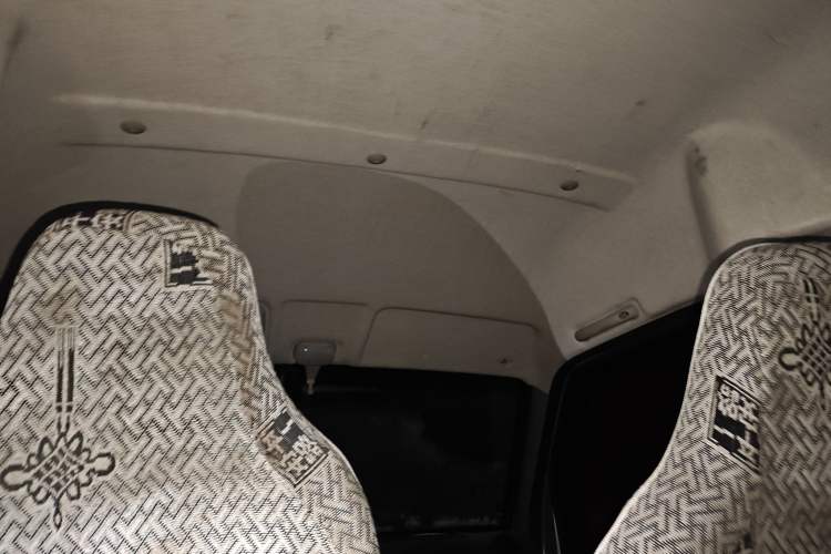Used Dongfeng Xiaokang K05S 2019 1.2L Practical Version China VI Standard DK12 Headliner