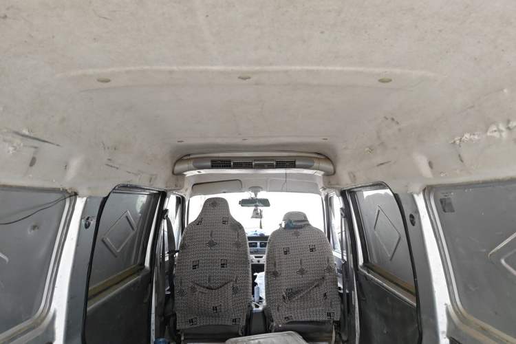 Used Dongfeng Xiaokang K05S 2019 1.2L Practical Version China VI Standard DK12 Headliner