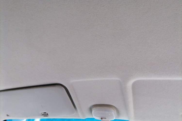 Used Dongfeng Xiaokang K05S 2019 1.2L Practical Version China VI Standard DK12 Headliner