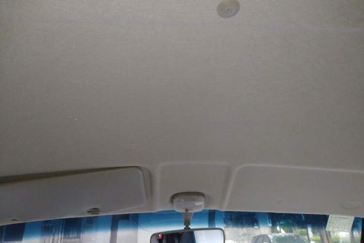 Used Dongfeng Xiaokang K05S 2019 1.2L Practical Version China VI Standard DK12 Headliner