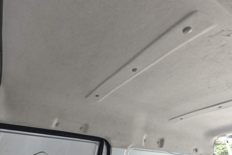 Used Dongfeng Xiaokang K05S 2019 1.2L Practical Version China VI Standard DK12 Headliner