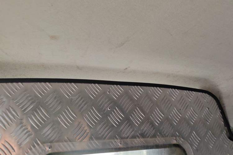 Used Dongfeng Xiaokang K05S 2019 1.2L Practical Version China VI Standard DK12 Headliner