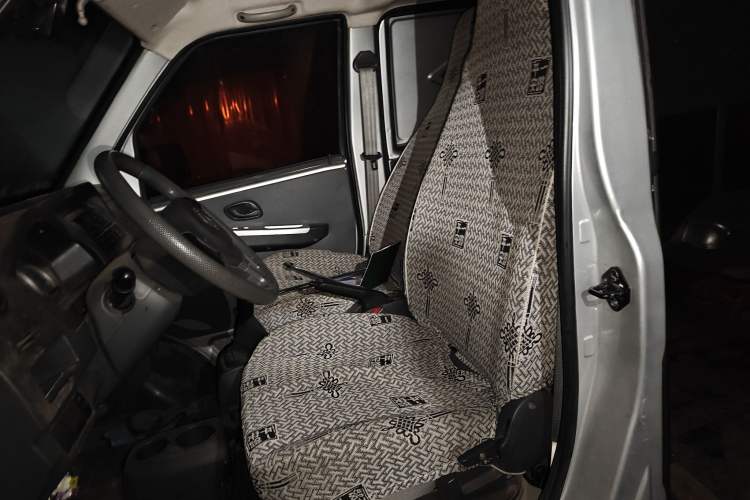 Used Dongfeng Xiaokang K05S 2019 1.2L Practical Version China VI Standard DK12 Left Front Seat