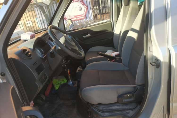 Used Dongfeng Xiaokang K05S 2019 1.2L Practical Version China VI Standard DK12 Left Front Seat