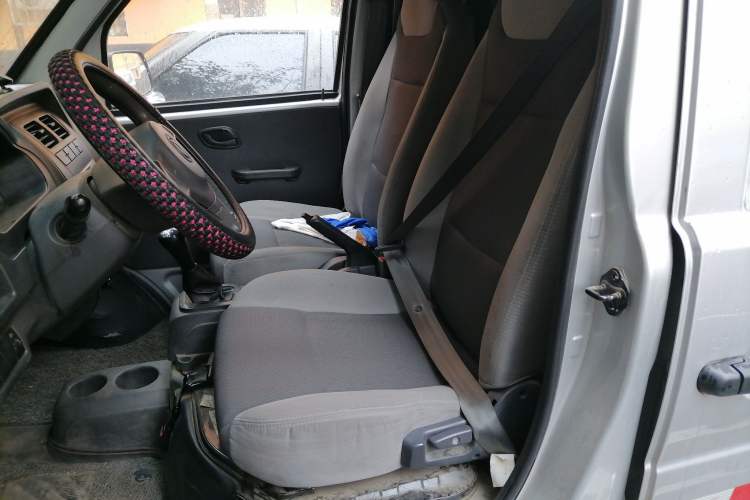 Used Dongfeng Xiaokang K05S 2019 1.2L Practical Version China VI Standard DK12 Left Front Seat
