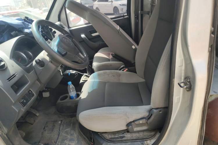 Used Dongfeng Xiaokang K05S 2019 1.2L Practical Version China VI Standard DK12 Left Front Seat