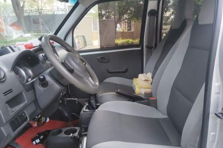 Used Dongfeng Xiaokang K05S 2019 1.2L Practical Version China VI Standard DK12 Left Front Seat
