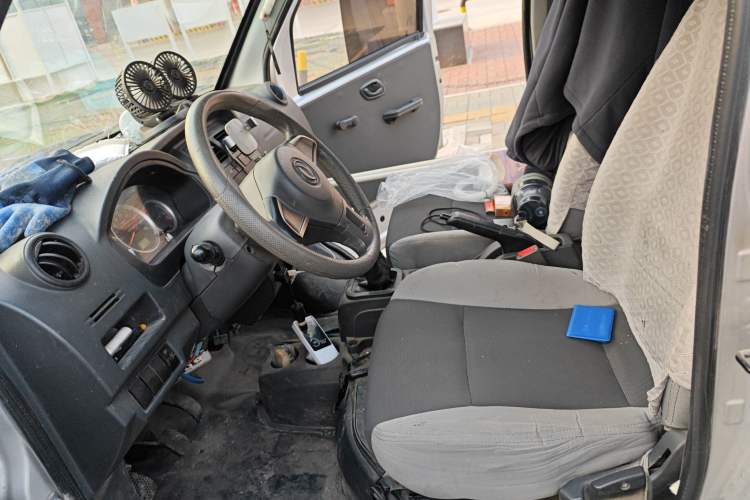 Used Dongfeng Xiaokang K05S 2019 1.2L Practical Version China VI Standard DK12 Left Front Seat